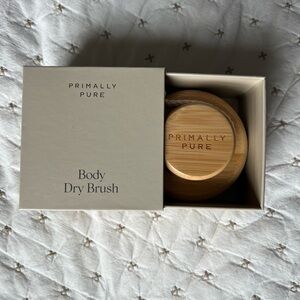 NEW Primally Pure Body Dry Brush